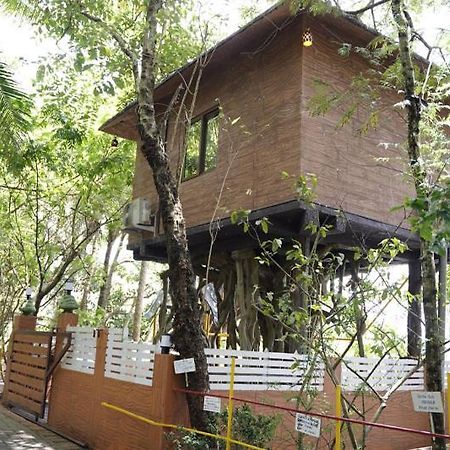 Mango Meadows Hotell Kottayam Exteriör bild